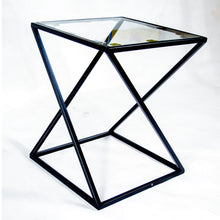 Load image into Gallery viewer, Black Zig Zag Pattern Metal Side Table