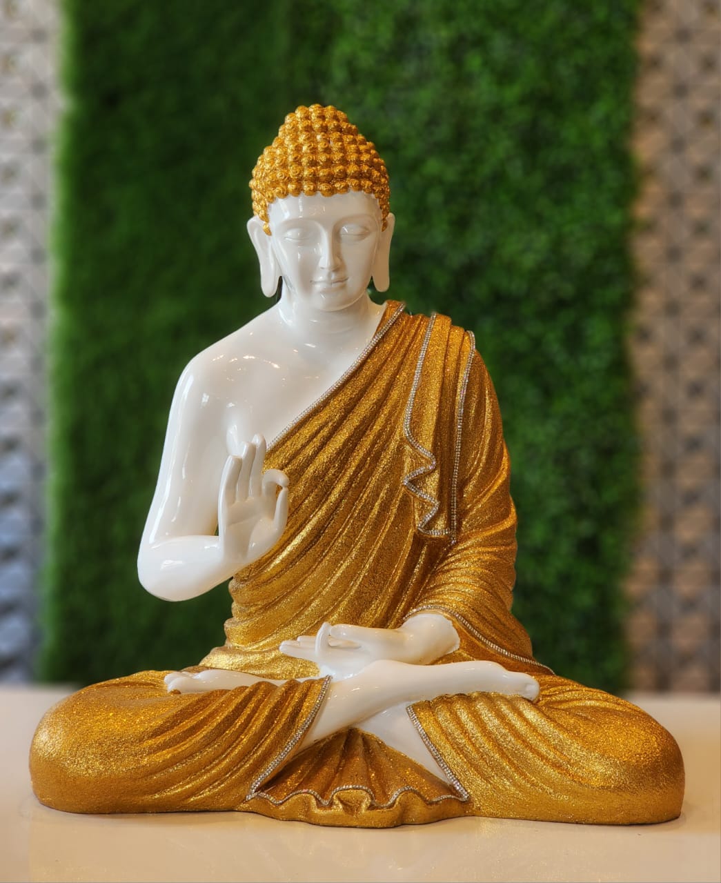 Amazing Lord Buddha Meditation Decoration Idol Statue Showpiece White / Gold