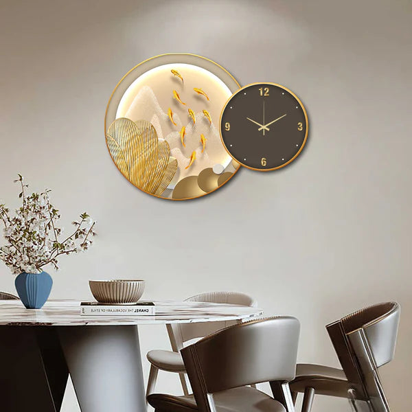 A Symphony of Time: The Brown Fish Themed Round Watch