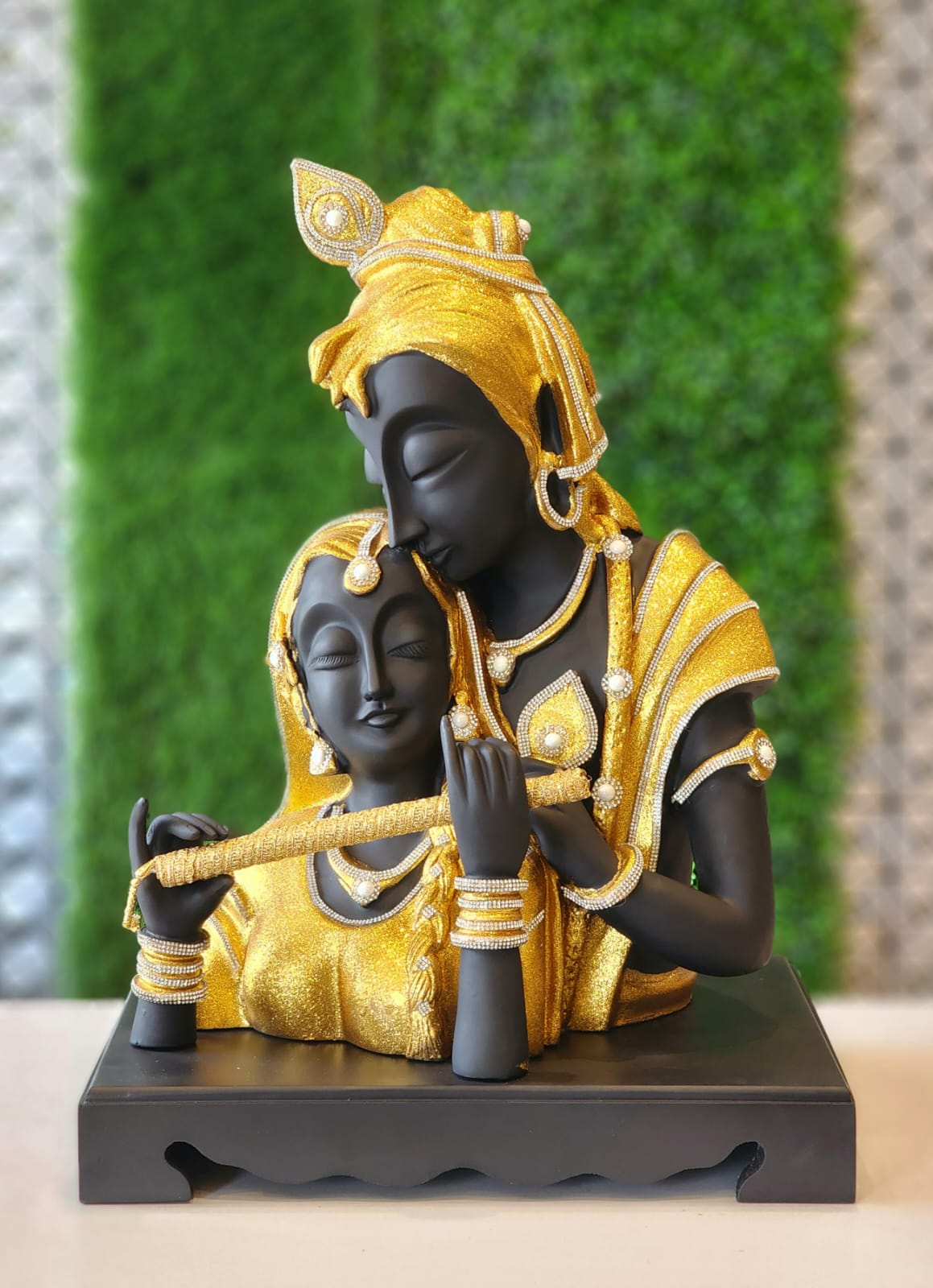 Eternal Love Of Lord Radha Krishna Decoration Idol Statue Showpiece Black / Gold