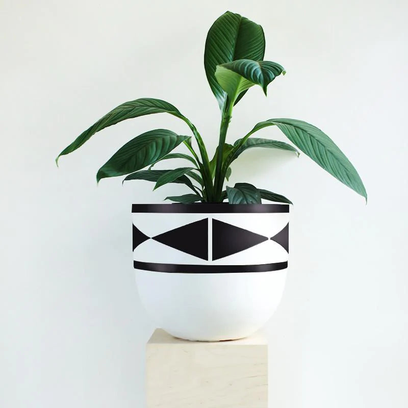 aztec design plant pot Aztec Planter – Saajawat