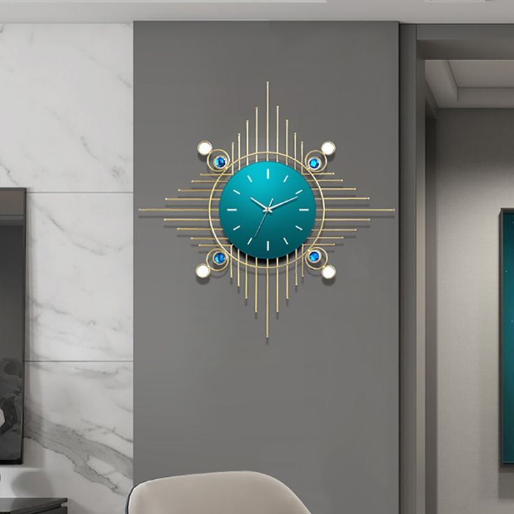 Hyacinth Macaw Metal Wall Clock