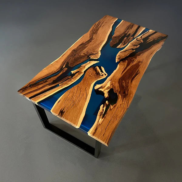 Transparent Nile Epoxy Resin Dining Table