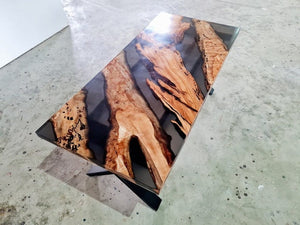 Transparent Black Panther Epoxy Resin Dining Table