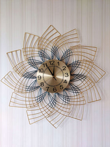 Amazing Floral Caitlynn Wall Clock