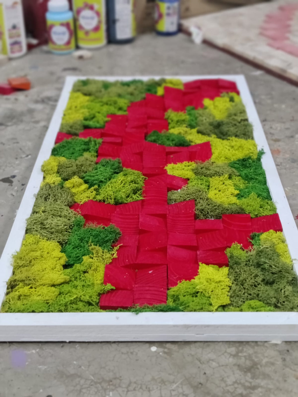 Colorful Redish Moss Wood Mosaic Wall Decor