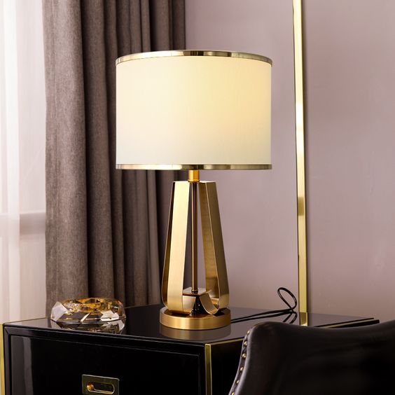 Contemporary Simple Gold Table Lamp Home Decor