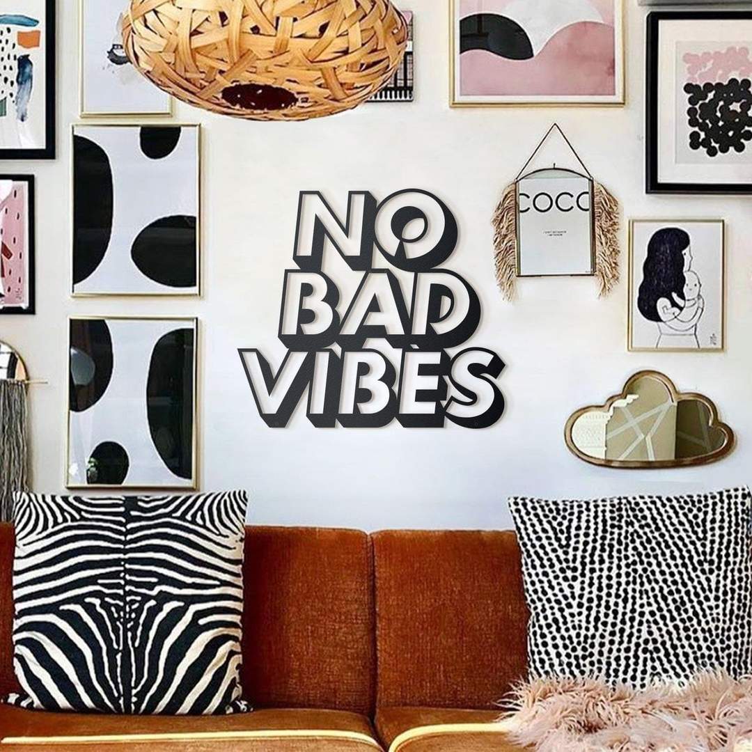 No Bad Vibes Wall Hanging