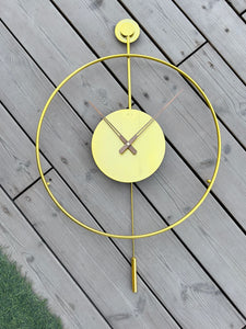 Modern Golden Ring Metal wall Clock With Round Edge