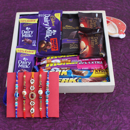 Rakhi Tray of Enormous Joy