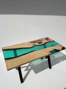 Transparent Tree Green Epoxy Resin Dining Table With Live Edge