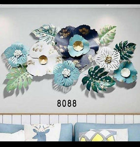 Elegant Design Metal Wall Hanging
