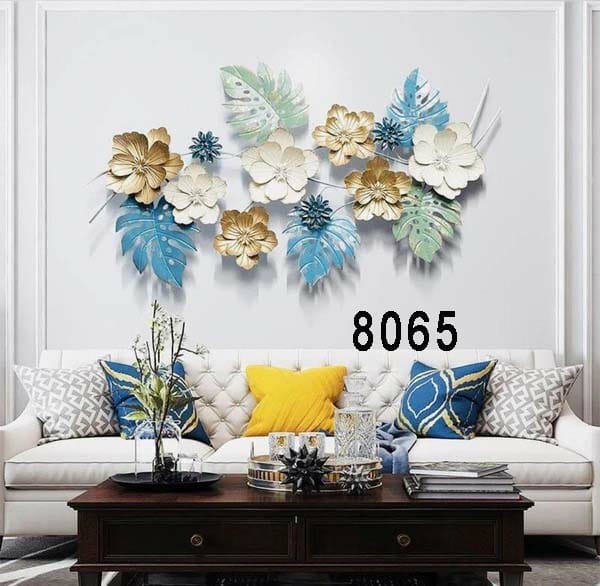 Beautiful Flower Design Metal Wall Hanging
