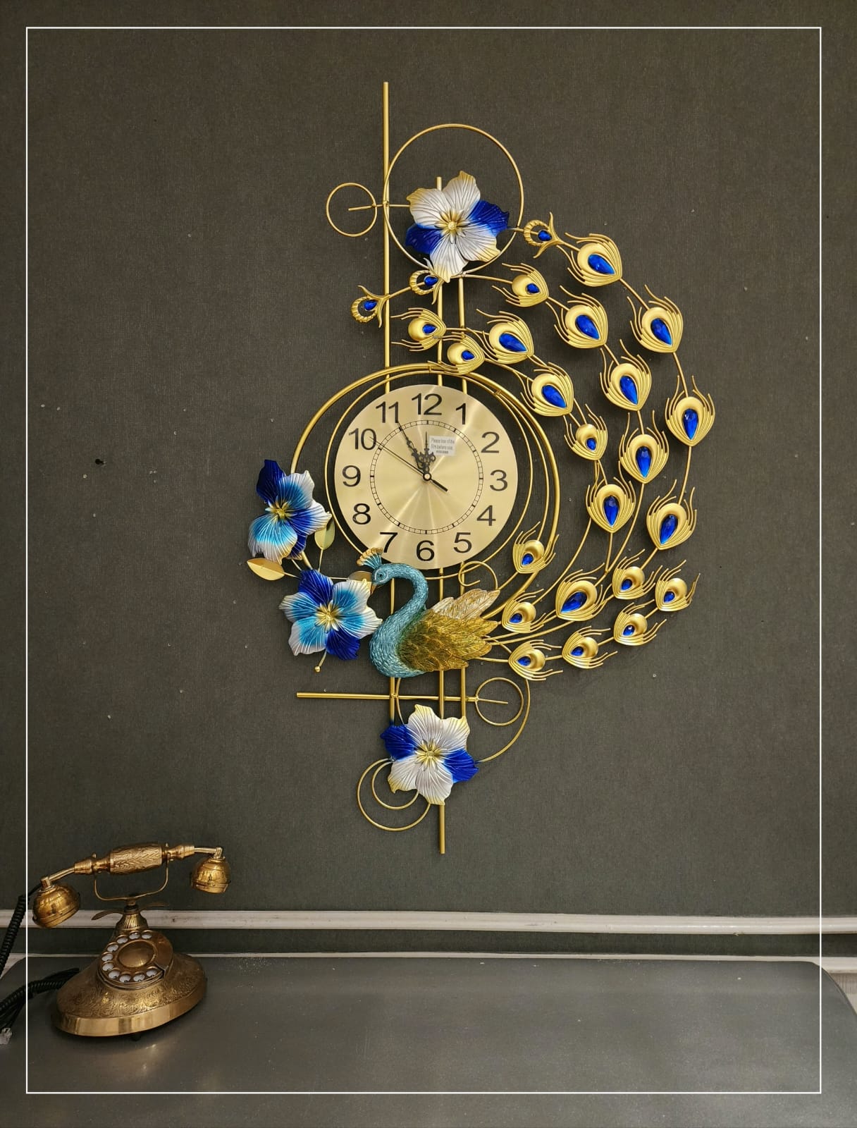 Classic Peacock Design Metal Wall Clock