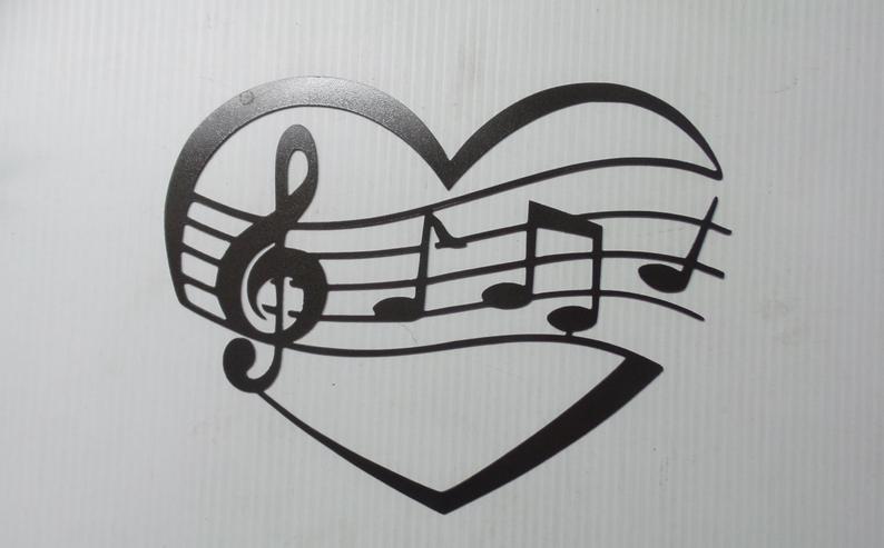 MUSIC STAFF HEART LOVE / WALL HANGING